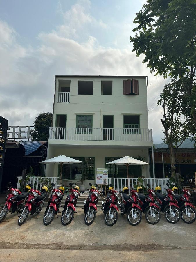 Delapong Guest House - Motorbike Tour Ha Giang Eksteriør bilde