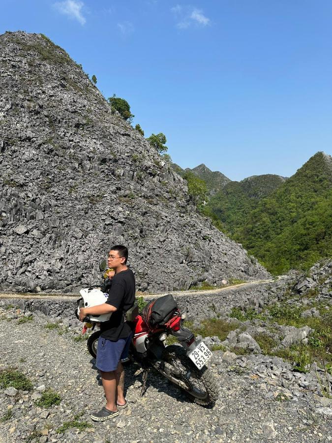 Delapong Guest House - Motorbike Tour Ha Giang Eksteriør bilde